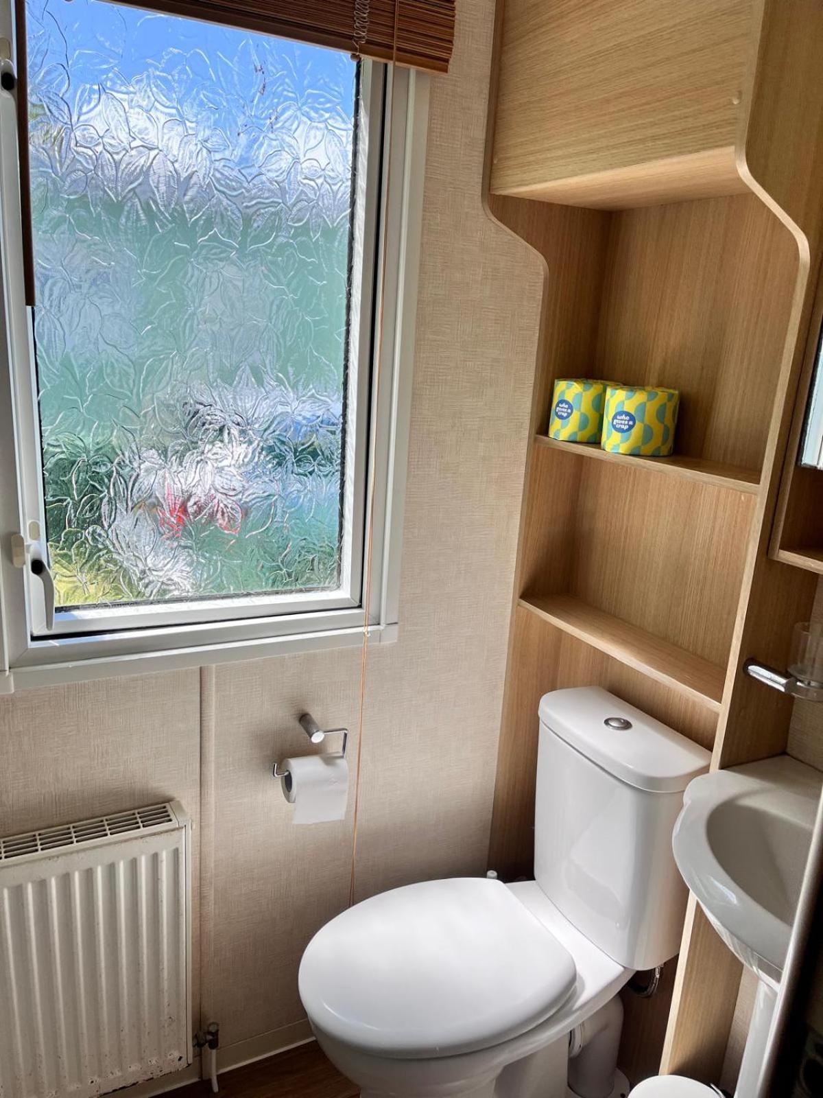 Van Number 123 Beautiful Caravan Sleeps 4 Aberystwyth Exterior foto